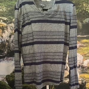 Kenneth Cole Reaction Heathered Gray and Navy Shirt